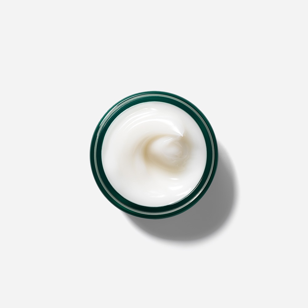 Make A Difference™ Plus+ Rejuvenating Treatment, 50 ml
