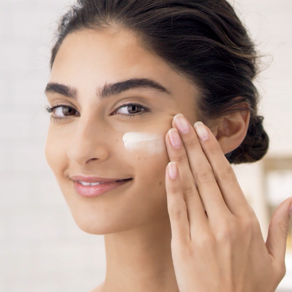 Plantscription™ Retinol Night Moisturizer with Alpine Flower, 30ml