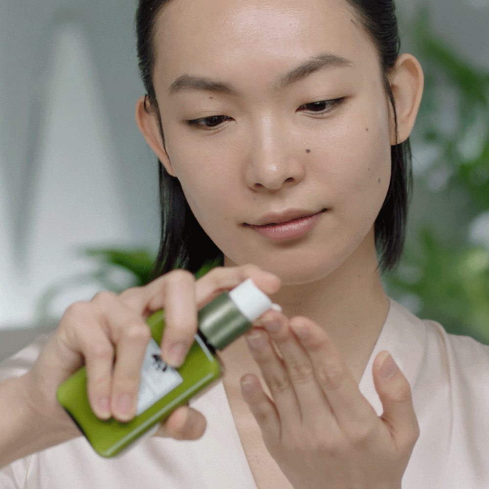 Dr. Andrew Weil for Origins™ Mega-Mushroom Relief & Resilience Fortifying Emulsion, 100ml
